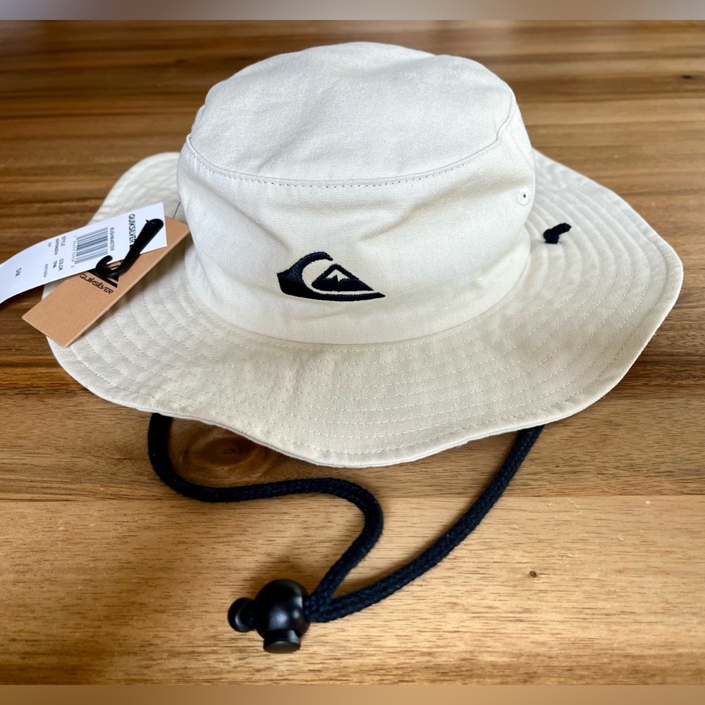 NWT Quiksilver Bushmaster Bucket Hat Size S/M
